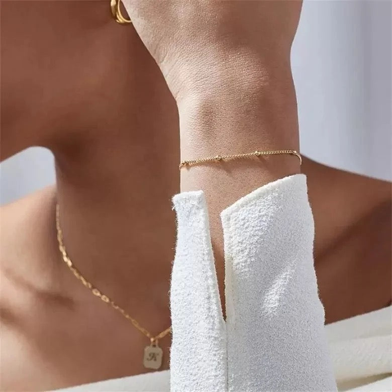 MINIMAL BEAD CHAIN BRACELET