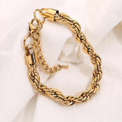 TWISTY CHUNKY CHAIN BRACELET