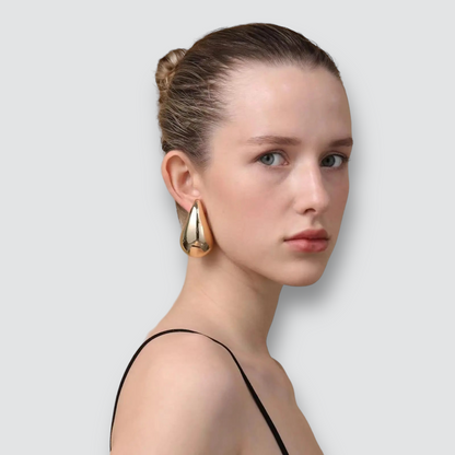 DROP EARRINGS