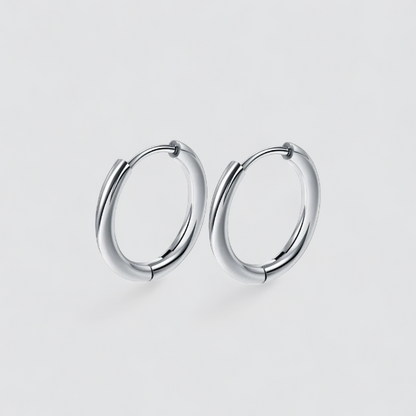 CLASSIC HOOPS EARRINGS - FLERA STORLEKAR